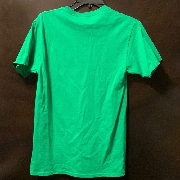 December 25th brand t shirt . Don’t stop believin’.‎ Size S - Picture 4 of 6